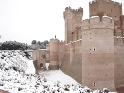 Castillo de la Mota nevado 