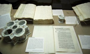 Documentos de la exposición recopilados por el marqués de la Ensenada, el fundador de la Hacienda moderna española. /DM