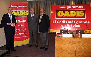 Desde la izquierda: José Luis Fernández Astray, Baltasar López y Antonio Cortés, tras la presentación