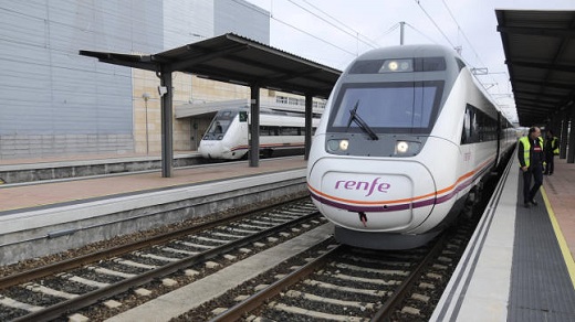 Uno de los trenes que realizará el trayecto a Madrid.