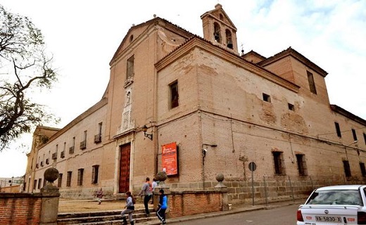 Medio millón de euros a la restauración de la iglesia del Hospital Simón Ruiz de Medina del Campo. Fran Jimenez
