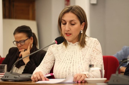 Cristina Aranda. Debate en el Pleno sobre la defensa de la libertad educativa.