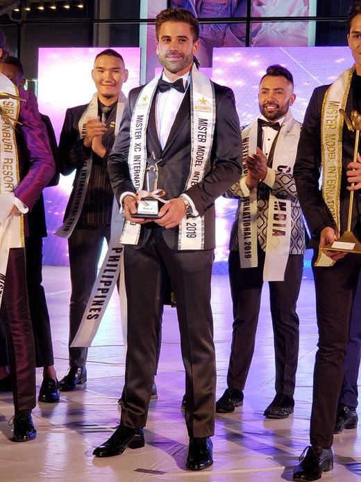 Sergio Ayala ganador del Premio Míster Model Internacional 2019.