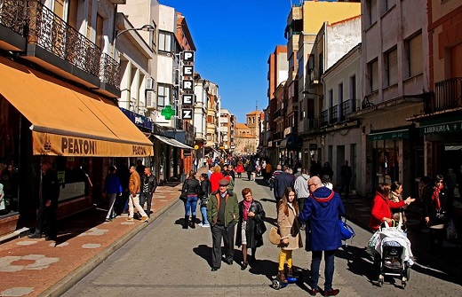 Comercios calle Padilla de Medina del Campo.