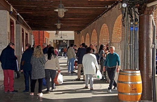 Comercio abierto en Medina del Campo