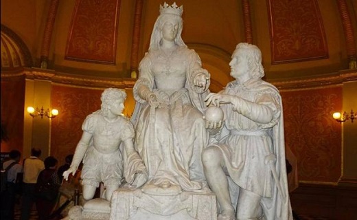 La escultura retirada del Capitolio de California que pide Medina. /