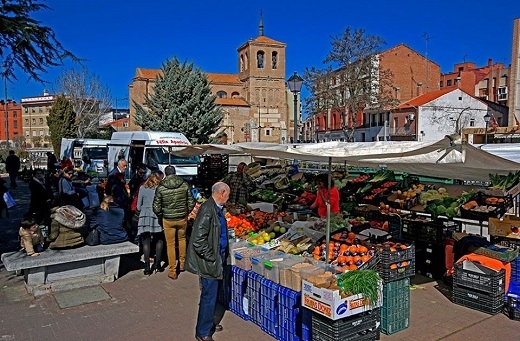 Mercado alimenticio en Medina del Campo