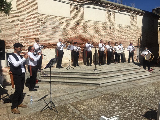 Las dulzainas envuelven con su tradicional sonido la Semana Renacentista de Medina del Campo
