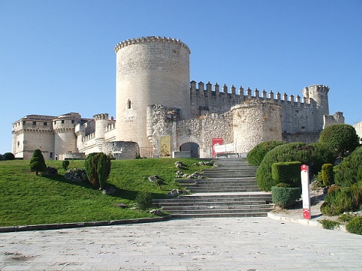Castillo de Cuellar, sede de las Cortes