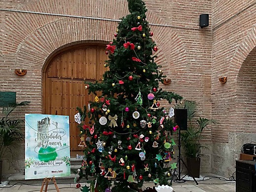 Medina del Campo invita a todos los vecinos a participar en la decoración del mismo.