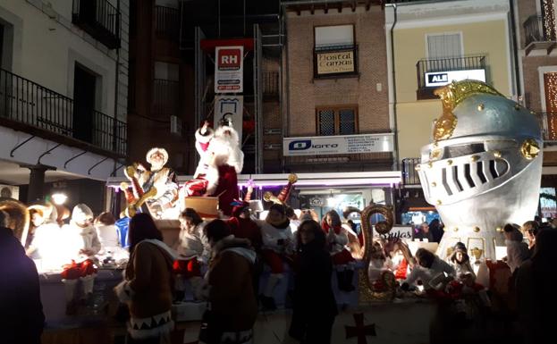 Cabalgata de Reyes en Medina del Campo. / PATRICIA GONZÁLEZ
