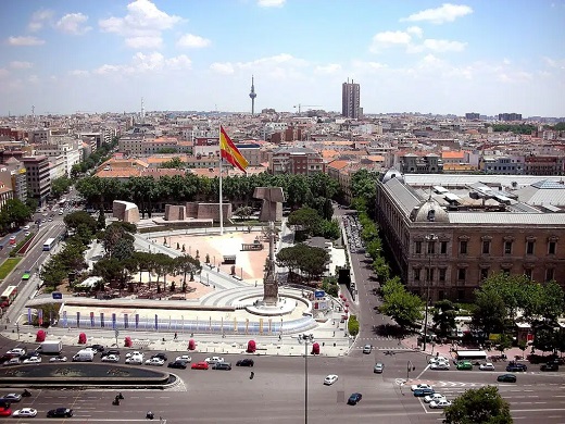 Vista de la plaza de Colón, en Madrid, una de las más bonitas entre las plazas más grandes de España
