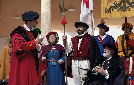 Medina del Campo vuelve a recrear la llegada del emperador Carlos V este 5 de noviembre. 