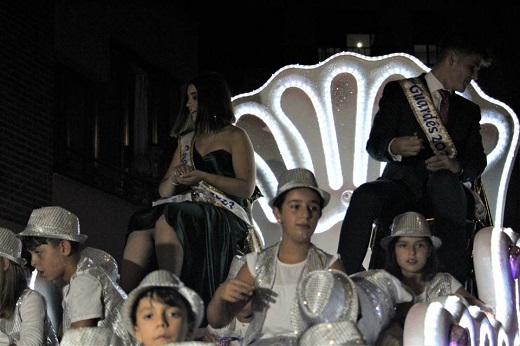 Desfile de carrozas de San Antolín / Paula de la Fuente