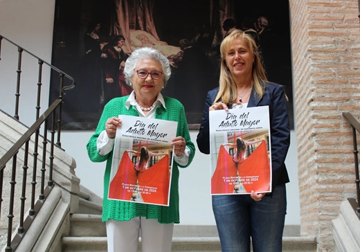 Inmaculada Hernández y Paloma Domínguez en la presentación Yaiza Cobos