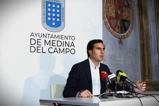 Guzmán Gómez en declaraciones a los medios de comunicación // De la Fuente