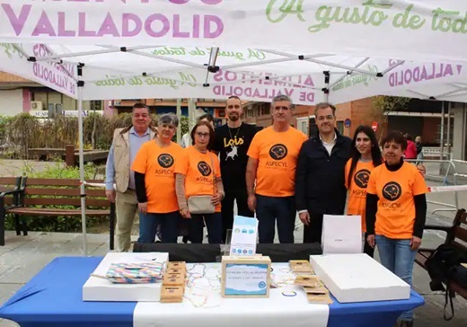 Miembros de la Asociación de Personas con Epilepsia de Castilla y León Yaiza Cobos