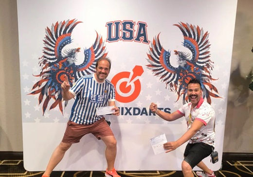 Óscar Marugán y Daniel Salgado celebrando su quinto puesto en el Phoenixdarts Estados Unidos Daniel Delgado