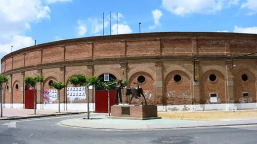 Exterior de la plaza de toros de Medina del Campo Cedida