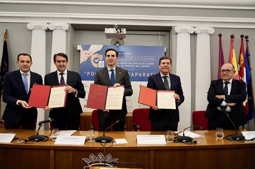 La Junta y el Ayuntamiento de Medina del Campo firman un protocolo para el desarrollo del Polígono Escaparate. - Foto: Ical