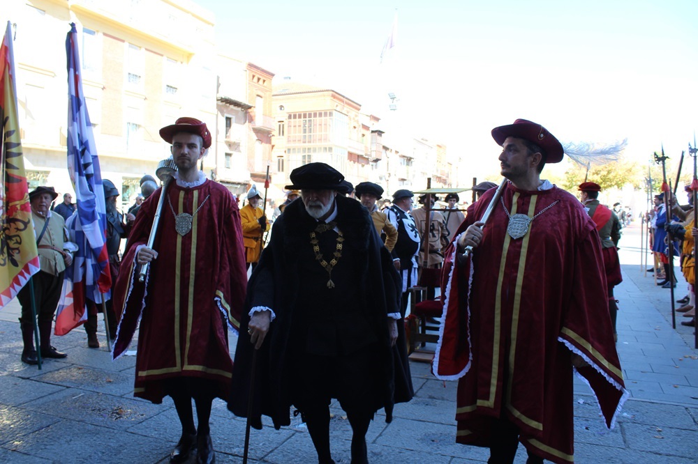 Llegada de Carlos V a Medina del Campo, en imágenes. ( REGRESAMOS )