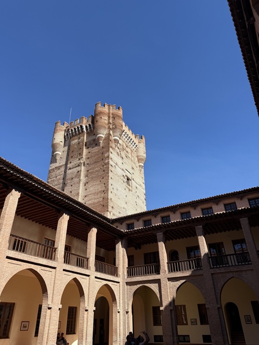 Fotos al álbum: "Tierras de Medina" a Medina del Campo (04/10/2025) ( REGRESAMOS )