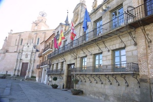 Fachada ayuntamiento de Medina del Campo