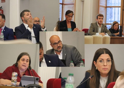 Varios portavoces en el pleno de septiembre 2025 // Paula de la Fuente