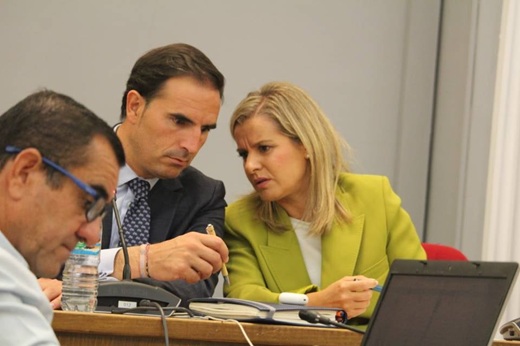 Guzmán Gómez y Raquel Barbado en el pleno ordinario de septiembre 2025 // De la Fuente