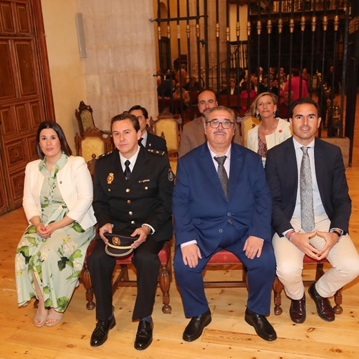 Hoy hemos celebrado el Día Del Trabajador. Día de concienciación para seguir apostando y luchando por el empleo digno y de calidad.. Acompañamos al Centro Católico de Obreros el día de su patrón, S José. Hoy hemos celebrado el Día Del Trabajador. Día de concienciación para seguir apostando y luchando por el empleo digno y de calidad.. Acompañamos al Centro Católico de Obreros el día de su patrón, S José.