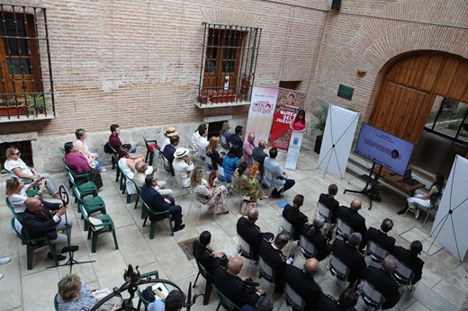 Inauguramos en #MedinadelCampo el I Encuentro Nacional del Juguete. 
