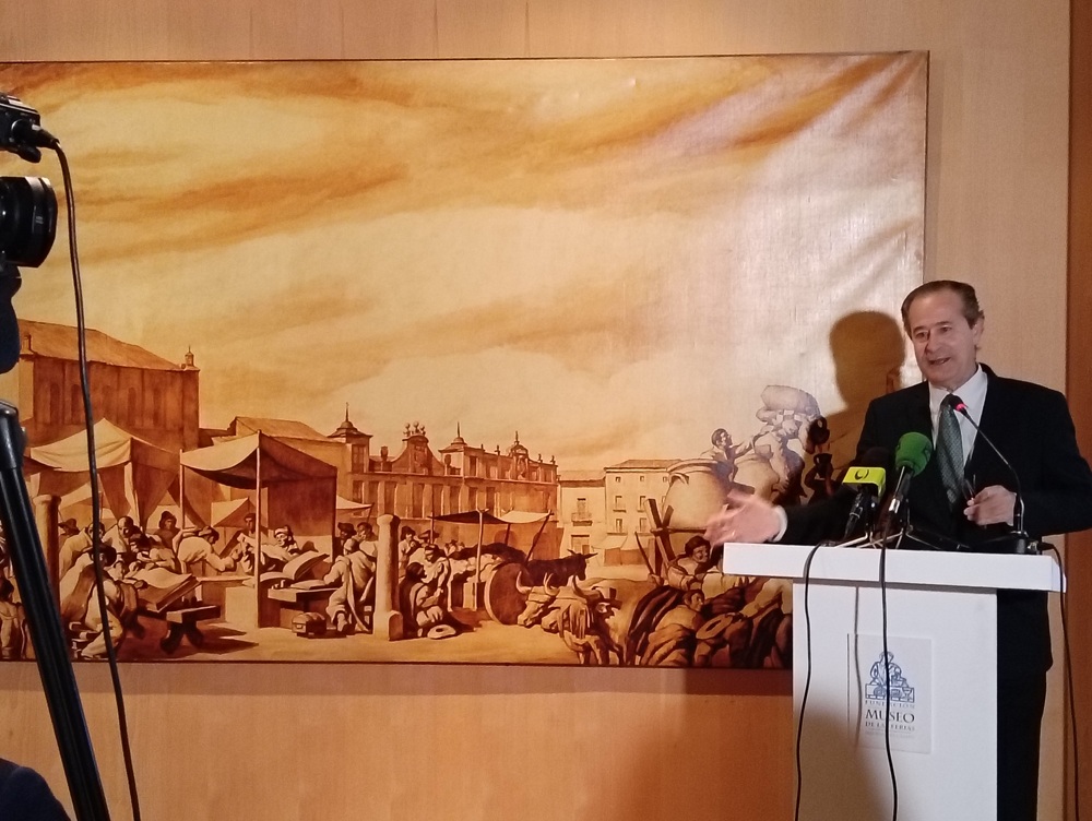 Presentación del cuadro “Feria en la Plaza Mayor de Medina del Campo”, de José Ma García “Castilviejo”, prestado por la Cámara de Comercio de Valladolid, y su dibujo preparatorio donado recientemente a nuestro museo. ( REGRESAMOS ) Presentación del cuadro “Feria en la Plaza Mayor de Medina del Campo”, de José Ma García “Castilviejo”, prestado por la Cámara de Comercio de Valladolid, y su dibujo preparatorio donado recientemente a nuestro museo. ( REGRESAMOS )
