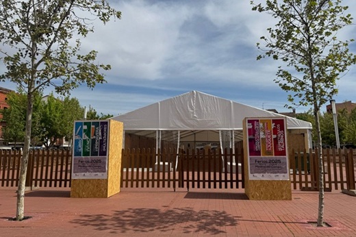 Carpa ferias Plaza Mayor de la Hispanidad Medina del Campo mayo y junio2025 Carpa ferias Plaza Mayor de la Hispanidad Medina del Campo mayo y junio2025