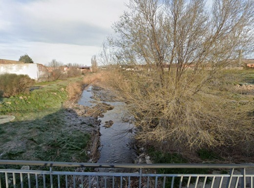 Medina del Campo invertirá 114.000 euros en la limpieza a fondo del río Zapardiel a su paso por Barrientos.