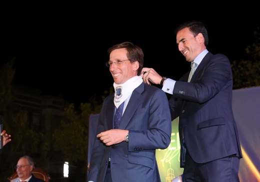 Almeida agradece a los medinenses la «gesta» de haber sido rescatado de su soltería.