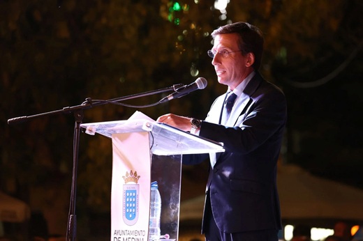 Almeida agradece a los medinenses la «gesta» de haber sido rescatado de su soltería.
